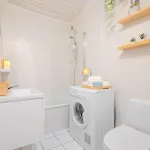 アパート Rezydencja Filmowa- Wygodny Apartament 10 Min Od Lotniska I Centrum