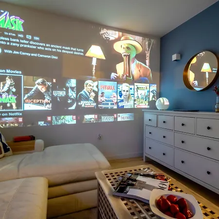 Rezydencja Filmowa- Wygodny Apartament 10 Min Od Lotniska I Centrum Apartment *